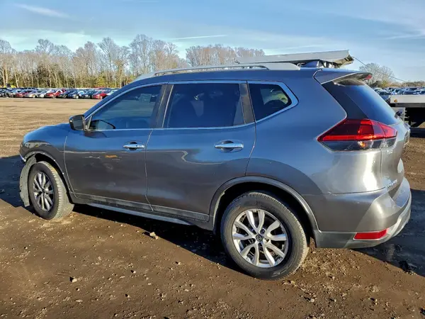 5N1AT2MV0JC707141 2018 NISSAN ROGUE - Image 2
