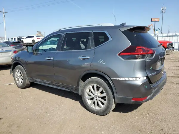 5N1AT2MV0JC707379 2018 NISSAN ROGUE - Image 2