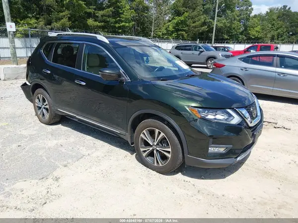 5N1AT2MV0JC711688 2018 NISSAN ROGUE - Image 1