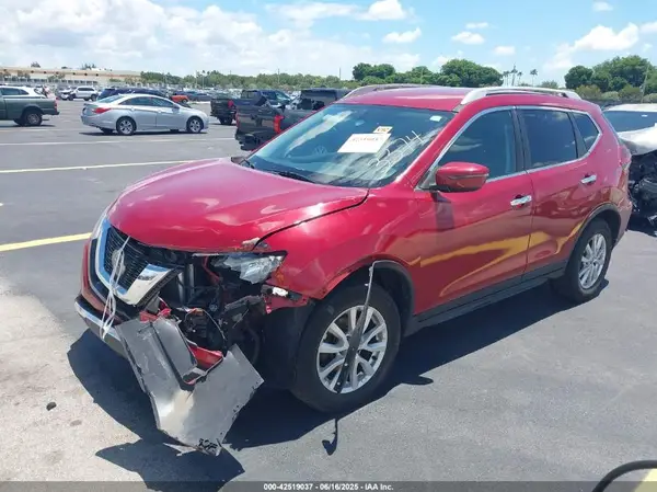 5N1AT2MV0JC714218 2018 NISSAN ROGUE - Image 2
