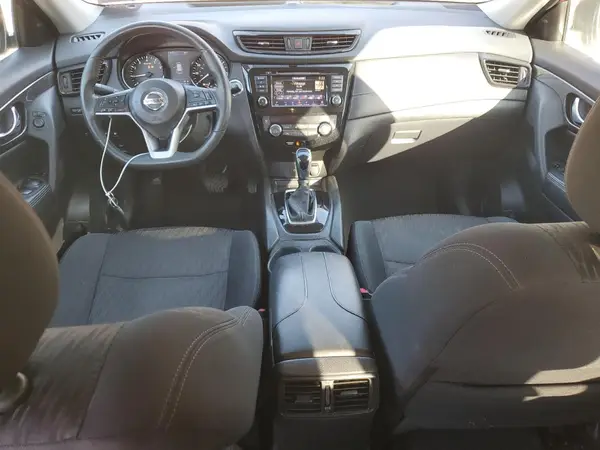 5N1AT2MV0JC715238 2018 NISSAN ROGUE - Image 8