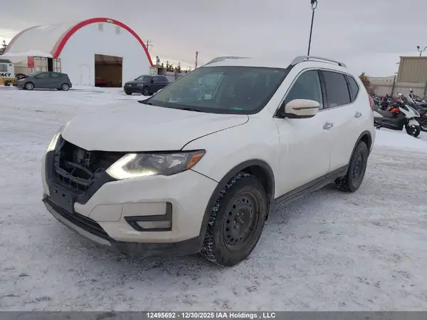 5N1AT2MV0JC717233 2018 NISSAN ROGUE - Image 2