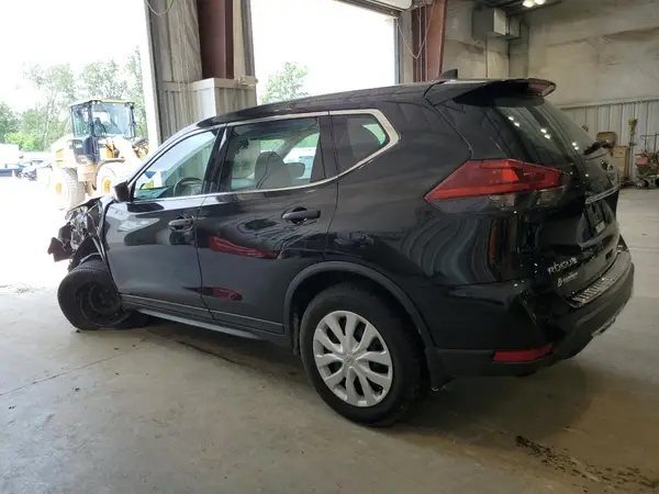 5N1AT2MV0JC719743 2018 NISSAN ROGUE - Image 2