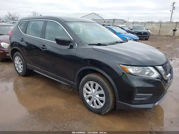 5N1AT2MV0JC719922 2018 NISSAN ROGUE - Image 1