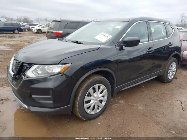 5N1AT2MV0JC719922 2018 NISSAN ROGUE - Image 2