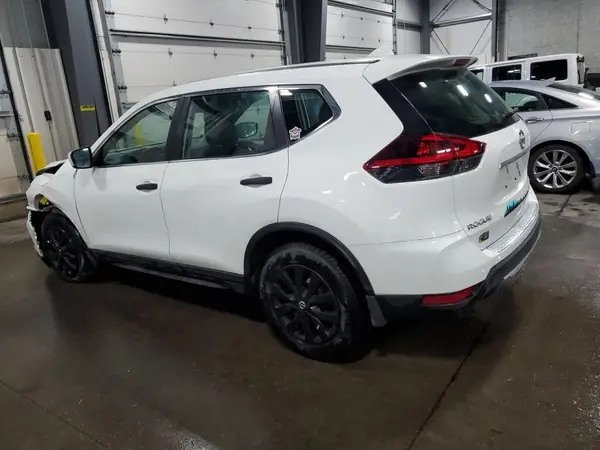 5N1AT2MV0JC738809 2018 NISSAN ROGUE - Image 2