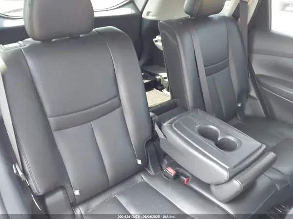 5N1AT2MV0JC745968 2018 NISSAN ROGUE - Image 8