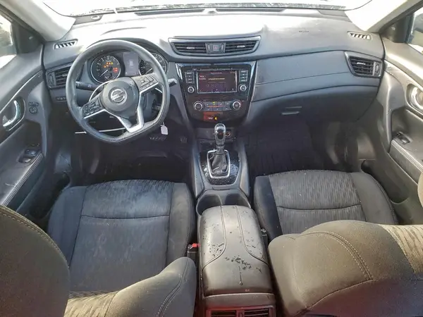 5N1AT2MV0JC747672 2018 NISSAN ROGUE - Image 8