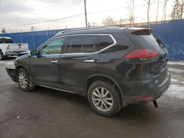 5N1AT2MV0JC748546 2018 NISSAN ROGUE - Image 2