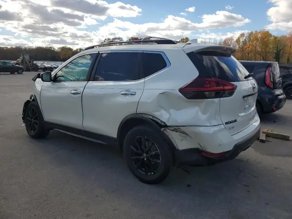 5N1AT2MV0JC748790 2018 NISSAN ROGUE - Image 2