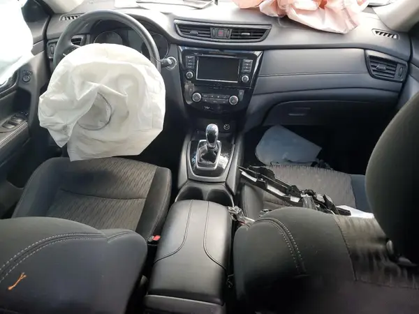 5N1AT2MV0JC748790 2018 NISSAN ROGUE - Image 8