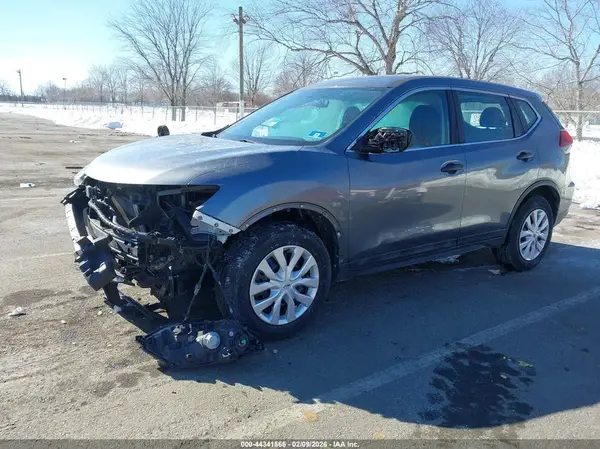 5N1AT2MV0JC750846 2018 NISSAN ROGUE - Image 2