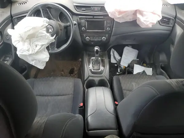 5N1AT2MV0JC754539 2018 NISSAN ROGUE - Image 8
