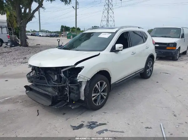 5N1AT2MV0JC755464 2018 NISSAN ROGUE - Image 2