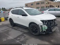 5N1AT2MV0JC756758 2018 NISSAN ROGUE