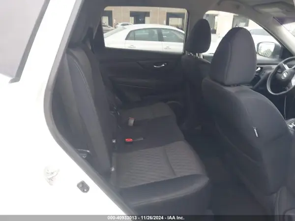 5N1AT2MV0JC756758 2018 NISSAN ROGUE - Image 8