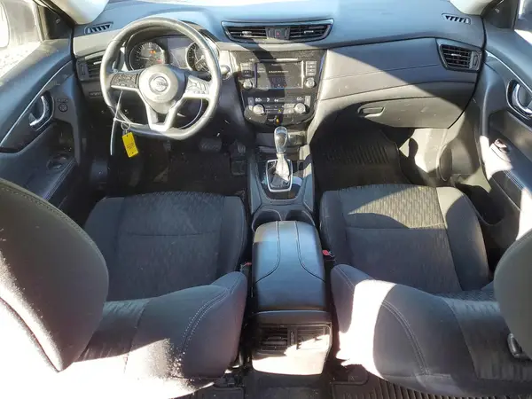 5N1AT2MV0JC757988 2018 NISSAN ROGUE - Image 8