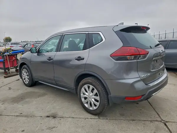 5N1AT2MV0JC769655 2018 NISSAN ROGUE - Image 2