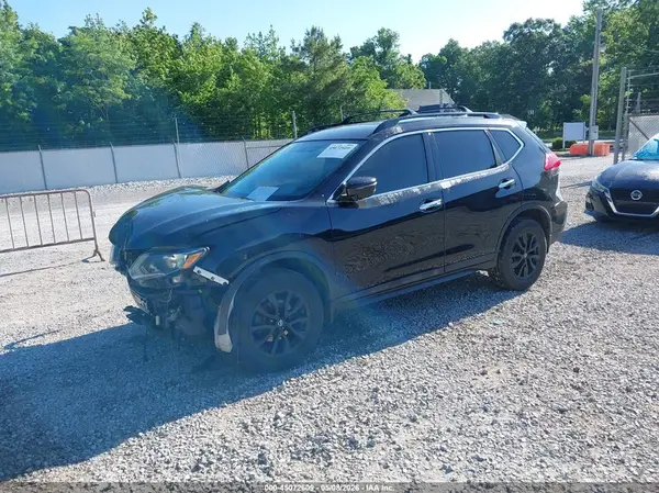 5N1AT2MV0JC773091 2018 NISSAN ROGUE - Image 2