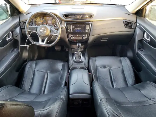 5N1AT2MV0JC783927 2018 NISSAN ROGUE - Image 8