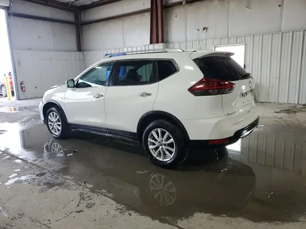 5N1AT2MV0JC784544 2018 NISSAN ROGUE - Image 2