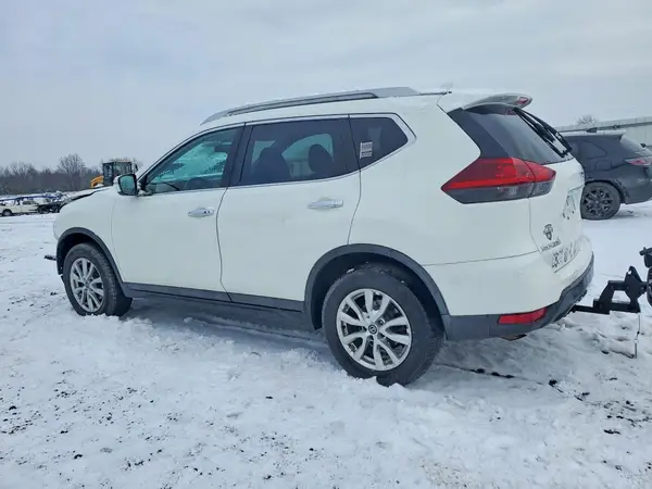 5N1AT2MV0JC785693 2018 NISSAN ROGUE - Image 2