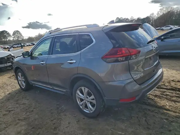 5N1AT2MV0JC786620 2018 NISSAN ROGUE - Image 2
