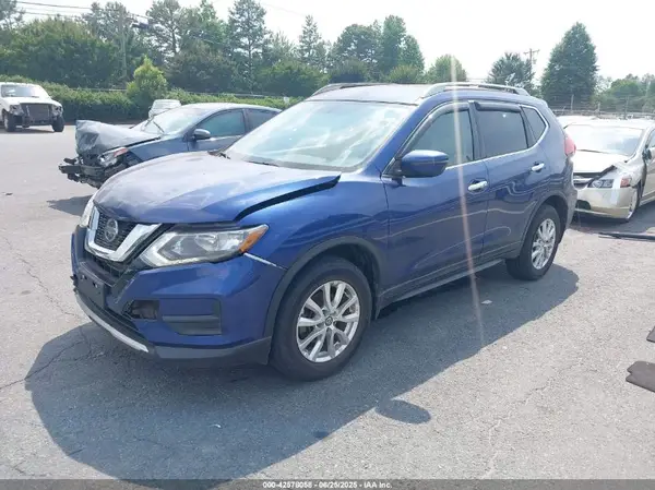 5N1AT2MV0JC789937 2018 NISSAN ROGUE - Image 2