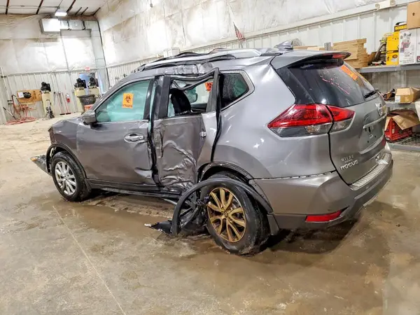5N1AT2MV0JC790828 2018 NISSAN ROGUE - Image 2