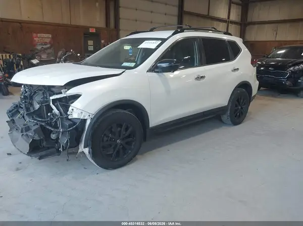 5N1AT2MV0JC794880 2018 NISSAN ROGUE - Image 2