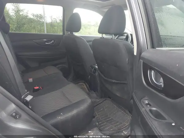 5N1AT2MV0JC813461 2018 NISSAN ROGUE - Image 8