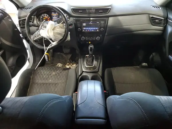 5N1AT2MV0JC818787 2018 NISSAN ROGUE - Image 8