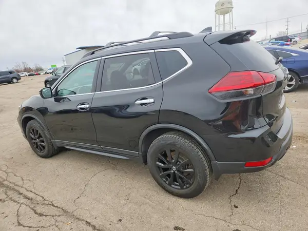 5N1AT2MV0JC828266 2018 NISSAN ROGUE - Image 2