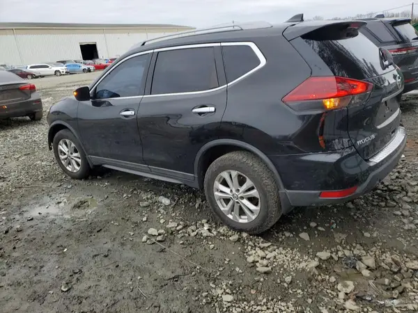 5N1AT2MV0JC831135 2018 NISSAN ROGUE - Image 2