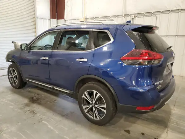 5N1AT2MV0JC838926 2018 NISSAN ROGUE - Image 2