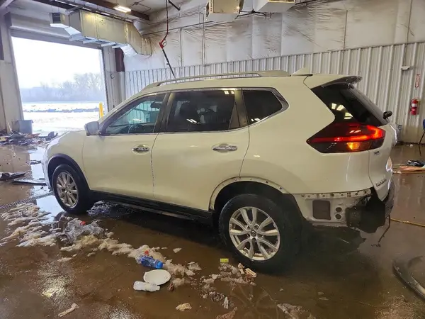 5N1AT2MV0JC842541 2018 NISSAN ROGUE - Image 2