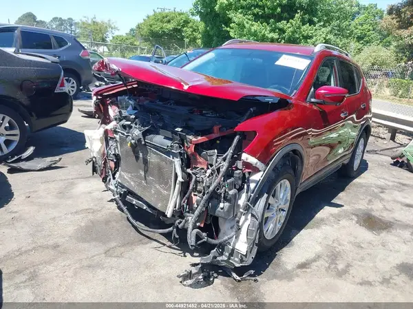 5N1AT2MV0JC843835 2018 NISSAN ROGUE - Image 2