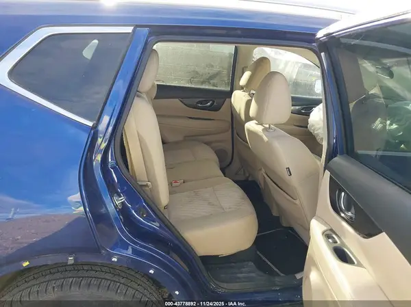 5N1AT2MV0JC845262 2018 NISSAN ROGUE - Image 8