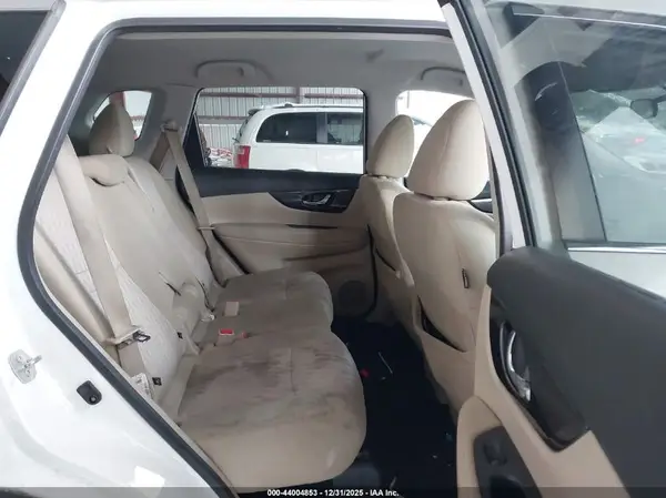 5N1AT2MV0JC850283 2018 NISSAN ROGUE - Image 8