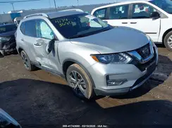 5N1AT2MV0JC850610 2018 NISSAN ROGUE
