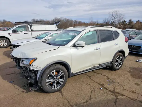 5N1AT2MV0JC852311 2018 NISSAN ROGUE - Image 1