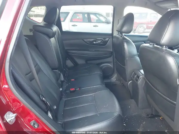 5N1AT2MV0KC701714 2019 NISSAN ROGUE - Image 8