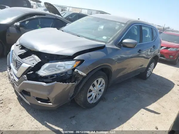 5N1AT2MV0KC712759 2019 NISSAN ROGUE - Image 2