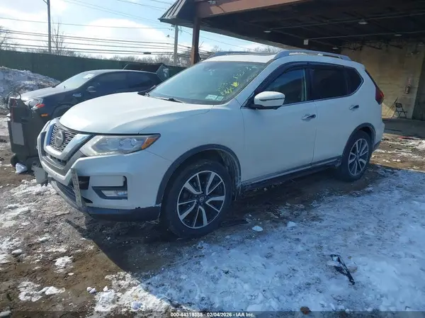 5N1AT2MV0KC721591 2019 NISSAN ROGUE - Image 2