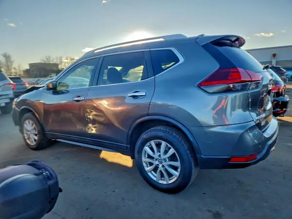 5N1AT2MV0KC733675 2019 NISSAN ROGUE - Image 2
