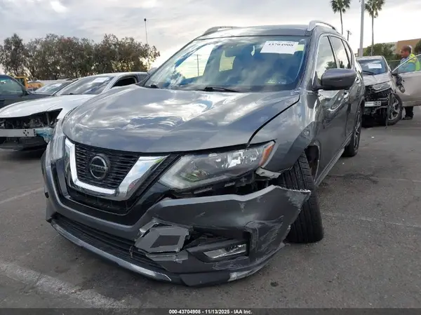 5N1AT2MV0KC735488 2019 NISSAN ROGUE - Image 2