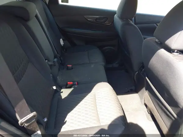 5N1AT2MV0KC739105 2019 NISSAN ROGUE - Image 8