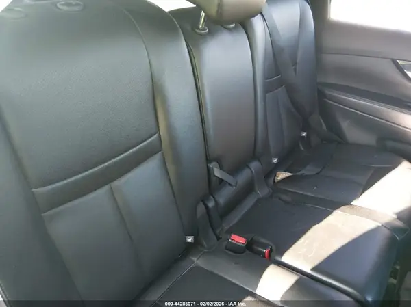 5N1AT2MV0KC767325 2019 NISSAN ROGUE - Image 8