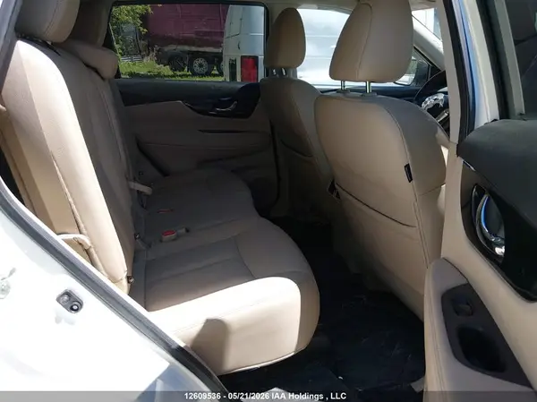 5N1AT2MV0KC779555 2019 NISSAN ROGUE - Image 8