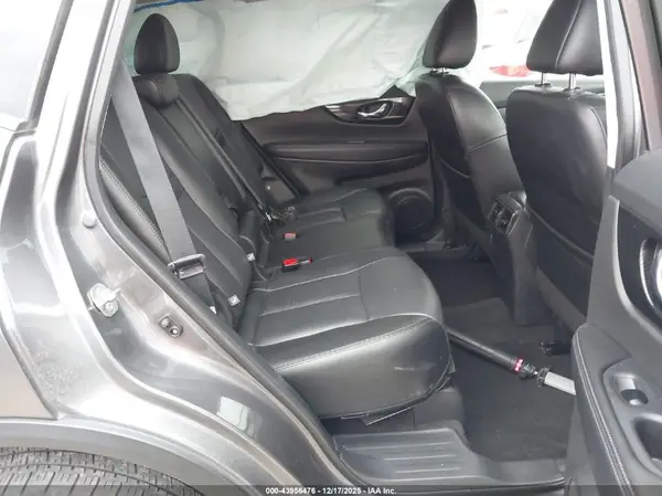 5N1AT2MV0KC781340 2019 NISSAN ROGUE - Image 8